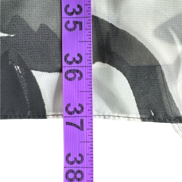 VINCE CAMUTO Black & White Floral Dress w/Sheer Sheath Overlay, Size 10. - Picture 10 of 10